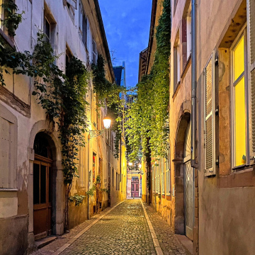 Leinwand "Abendliche Gasse in Strassbourg" 40*60