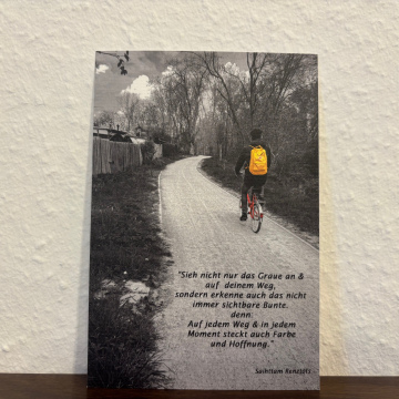 Postkarte "Der Weg ist nicht nur Grau..."
